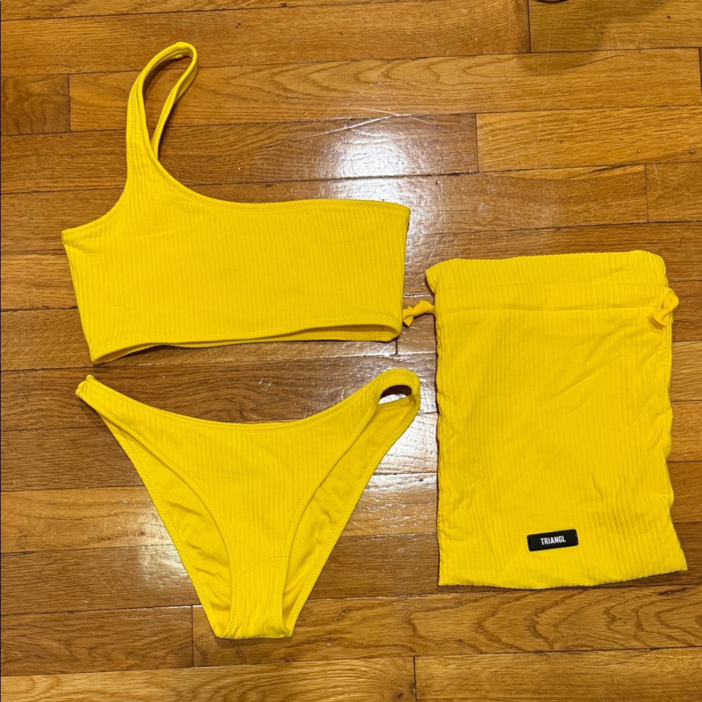 Triangl Yellow One-Shoulder Bikini Set